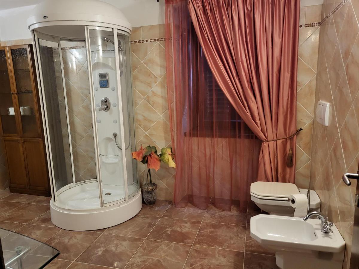 Appartamento Gobi Castel Condino Exterior photo
